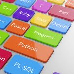 آشنایی با زبان های برنامه نویسی وب سایت | کدام زبان برنامه نویسی سایت مناسب تر است ؟